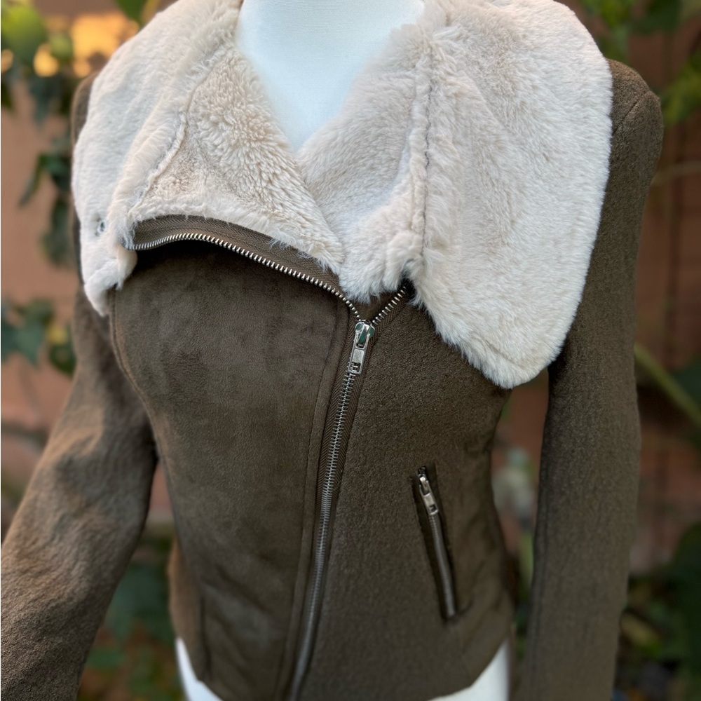 Infinity Raine Tan Jacket with Cream Fur Collar Size S Women